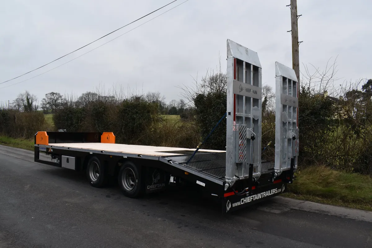 2 axle xcel low loader - Image 3