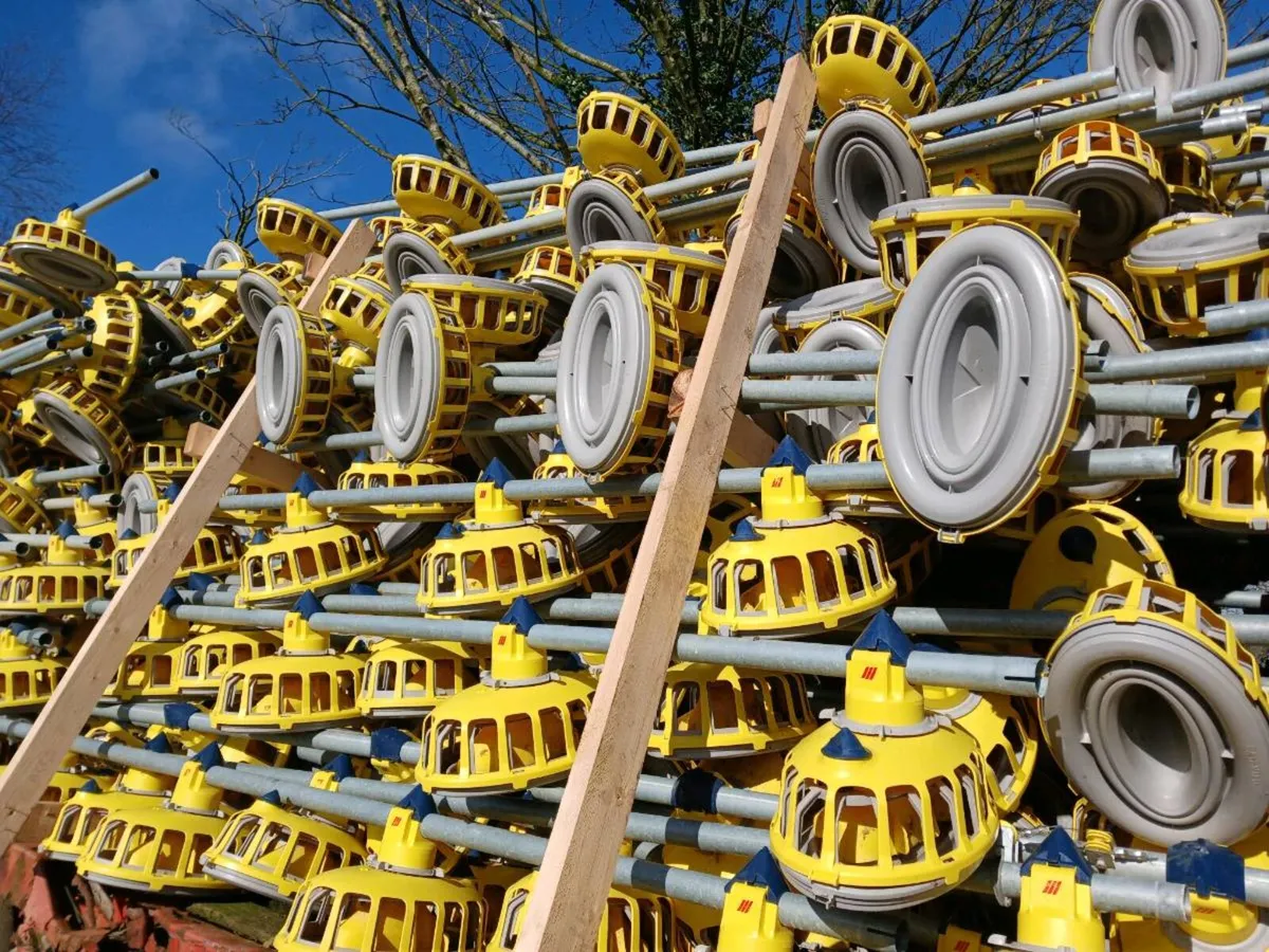 Poultry equipment - Image 1