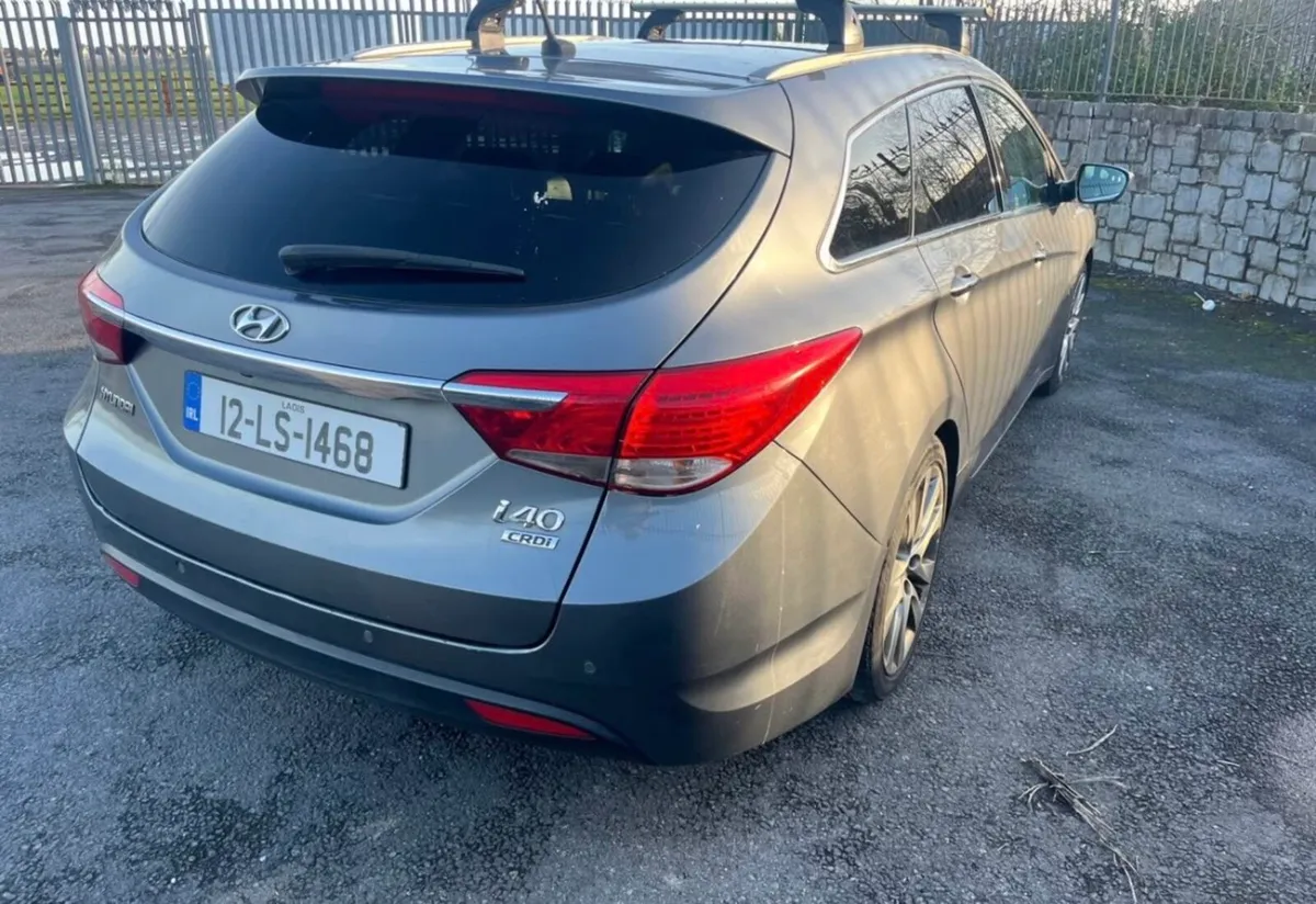 Breaking Hyundai i40 estate for breaking/parts - Image 3