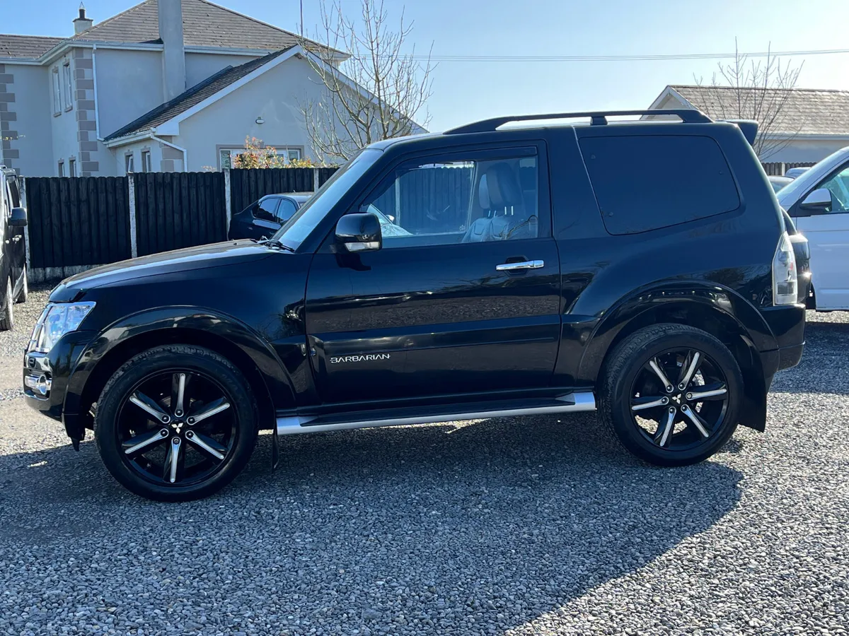 2016 MITSUBISHI PAJERO BARBARIAN 75k MILES - Image 4