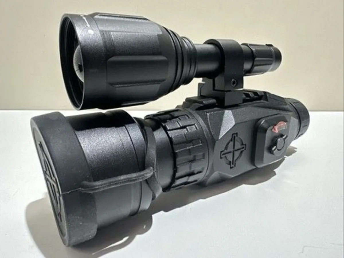 Sightmark SM18011 Wraith HD Night Vision