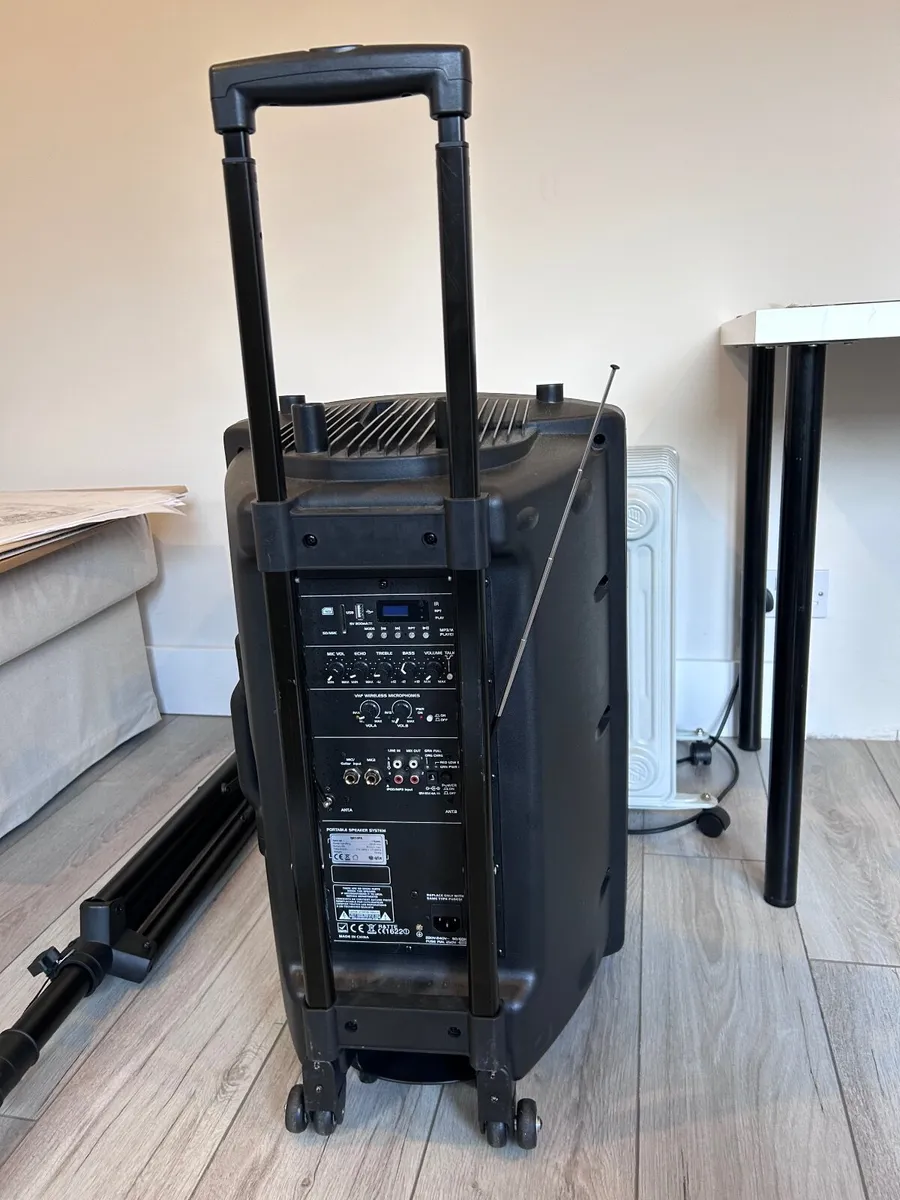 Sound equipment - Image 1