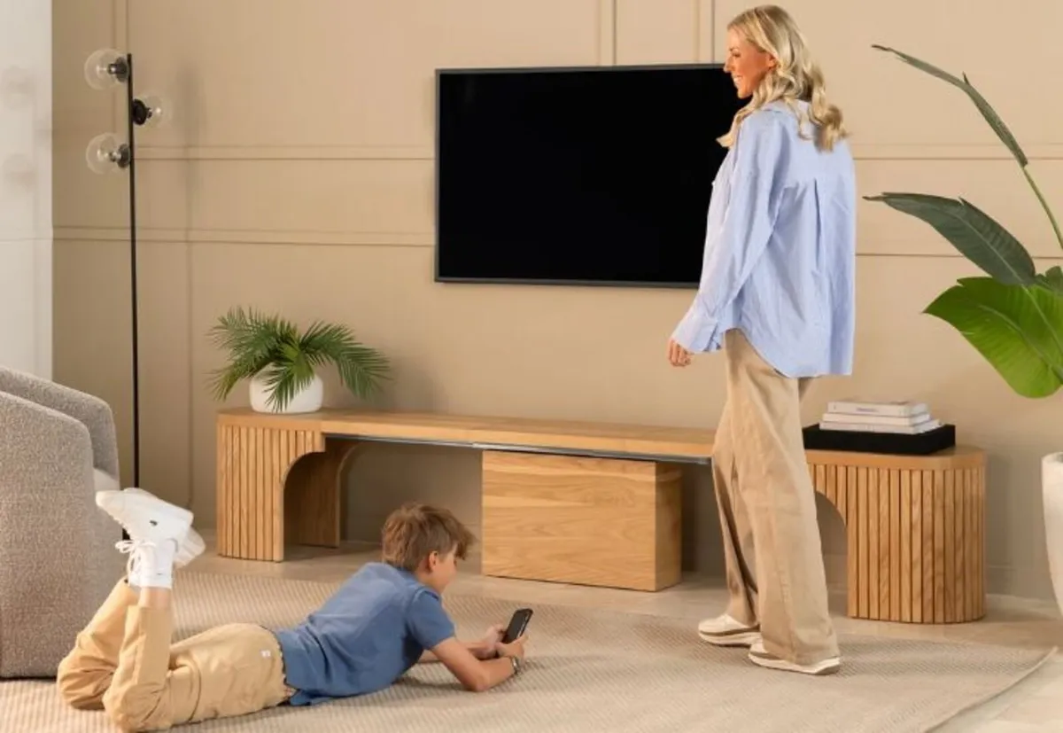 Transformer Round Bench.No deposit required ✨ - Image 1