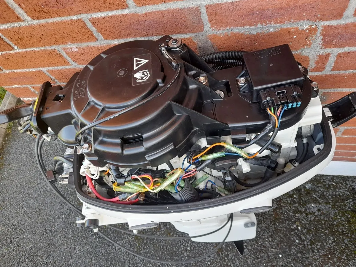 Selling Boat Engine - Image 3