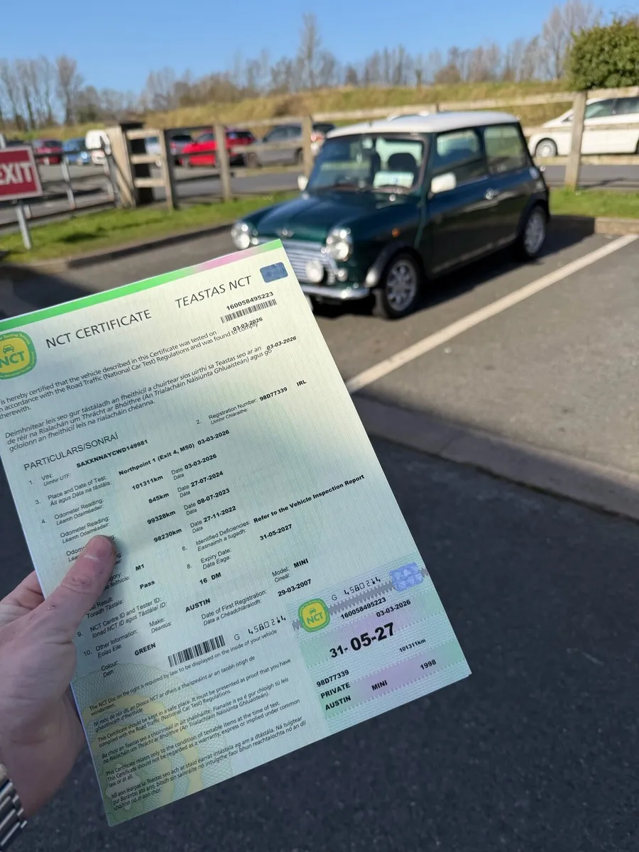 Austin Mini Cooper - Image 3