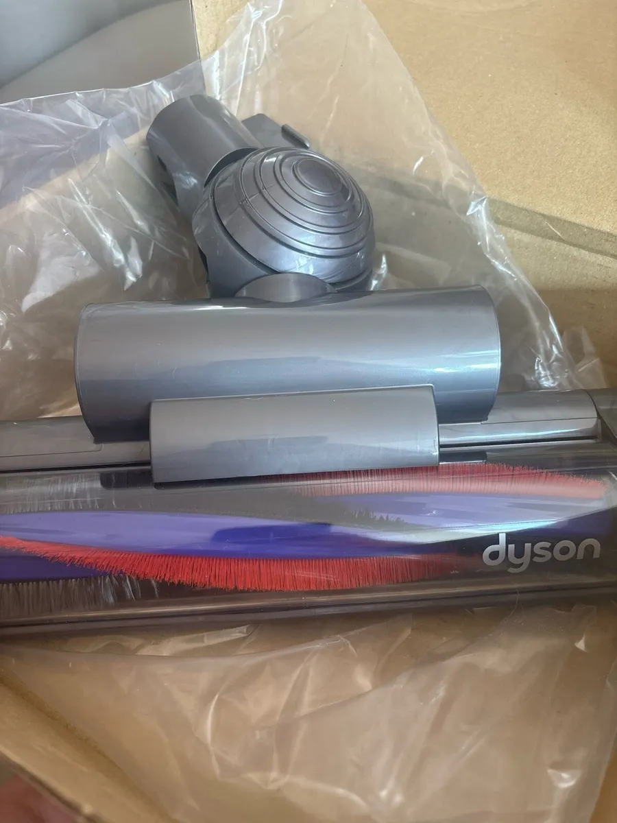 Dyson hoover head - Image 1