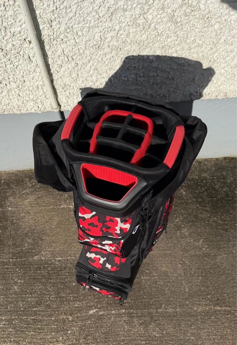 BRAND NEW Srixon Camo Cart Bag - Image 3