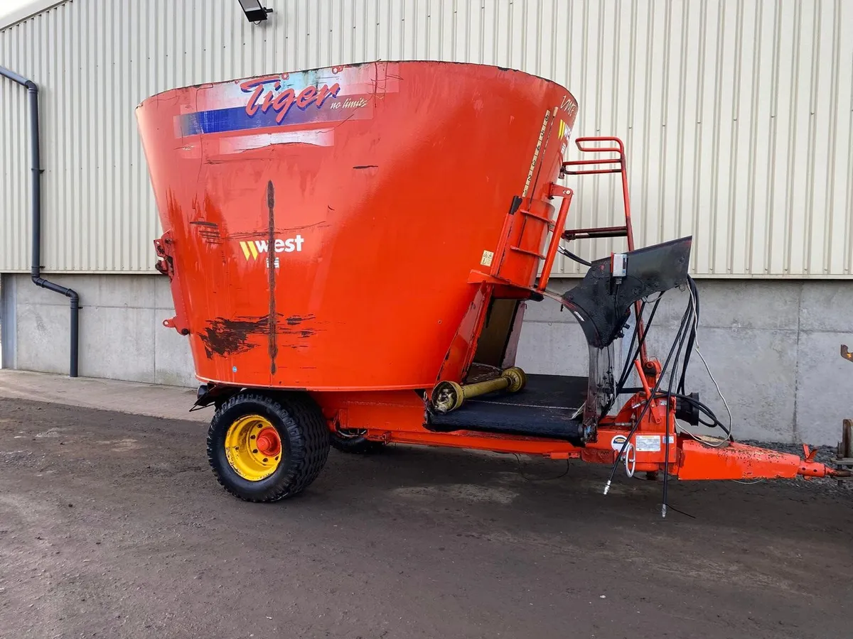 WEST TIGER VMF150 MIXER FEEDER - Image 1