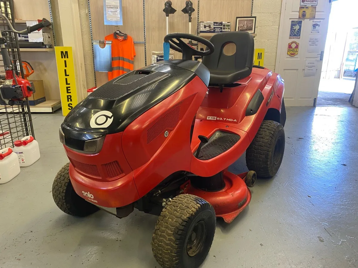 Alko Solo Premium Ride on Mower - Image 1