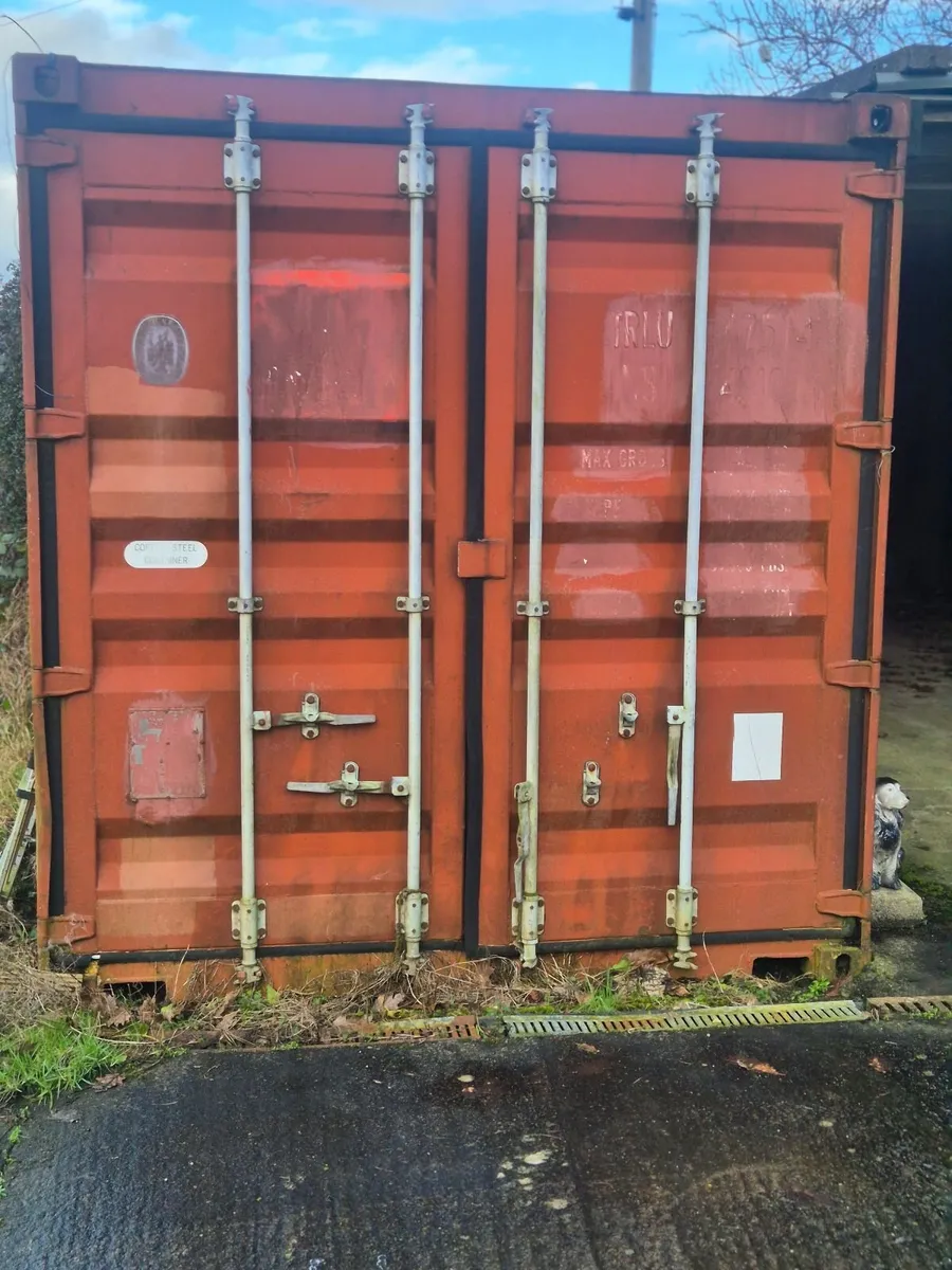 2 X 40ft steel containers in top condition - Image 3