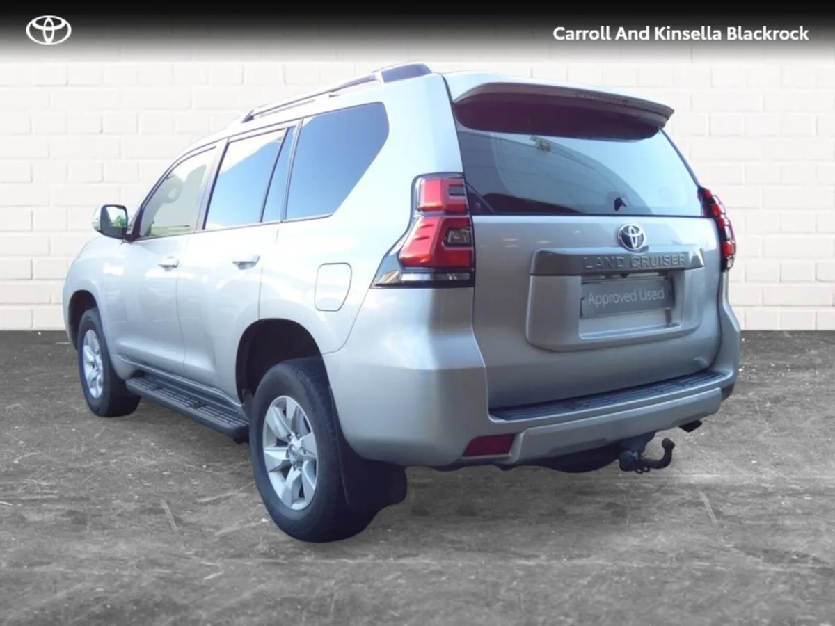 Toyota Land Cruiser LWB Commercial - Image 2