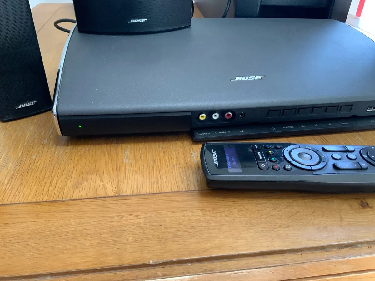 Bose Lifestyle AV35 5.1 Home Cinema Surround Sound - Image 2