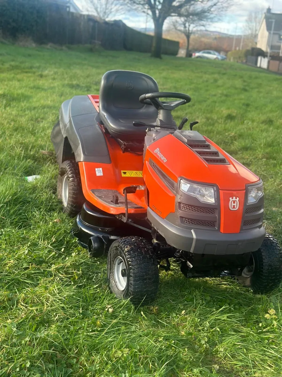 Ride on lawnmower - Image 2