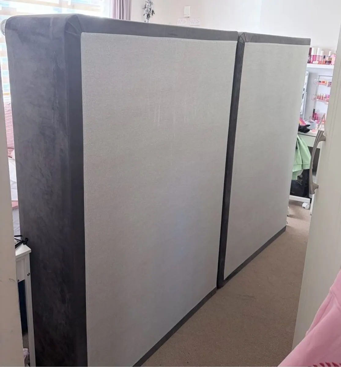 Divan Bed Frame w/Drawers & Headboard - Image 1