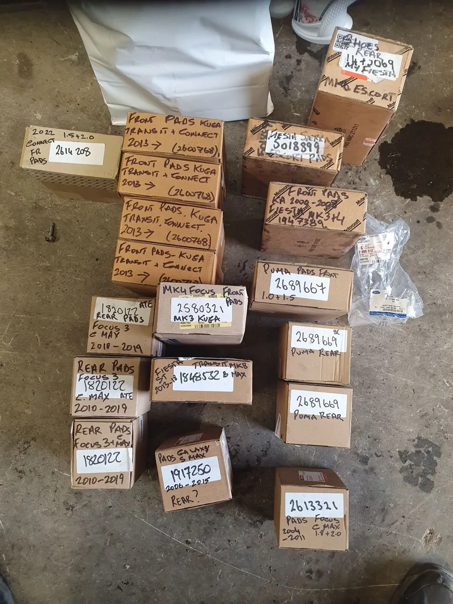 Ford brake pads. - Image 1