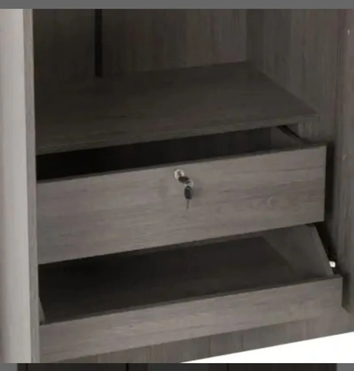 Lisbon 3 Door Wardrobe.No deposit required ✨ - Image 2