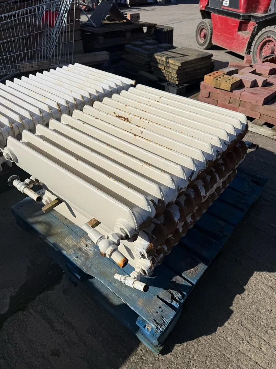 3 reclaimed cast iron radiators - Image 2