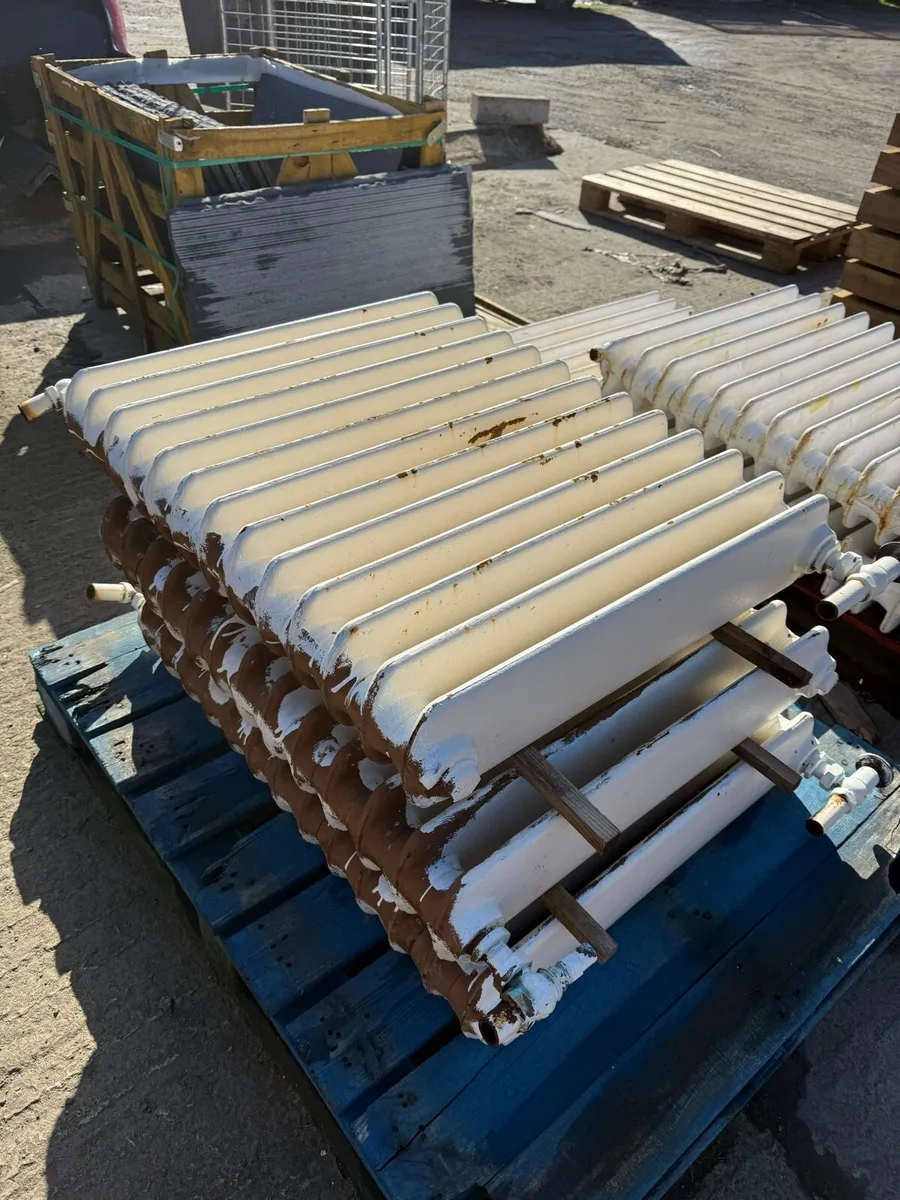 3 reclaimed cast iron radiators - Image 1