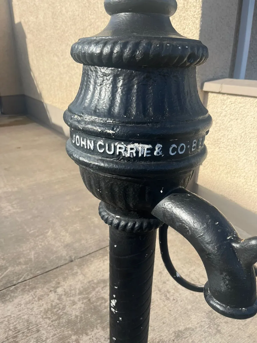 Original antique cow tail pump w - Image 2