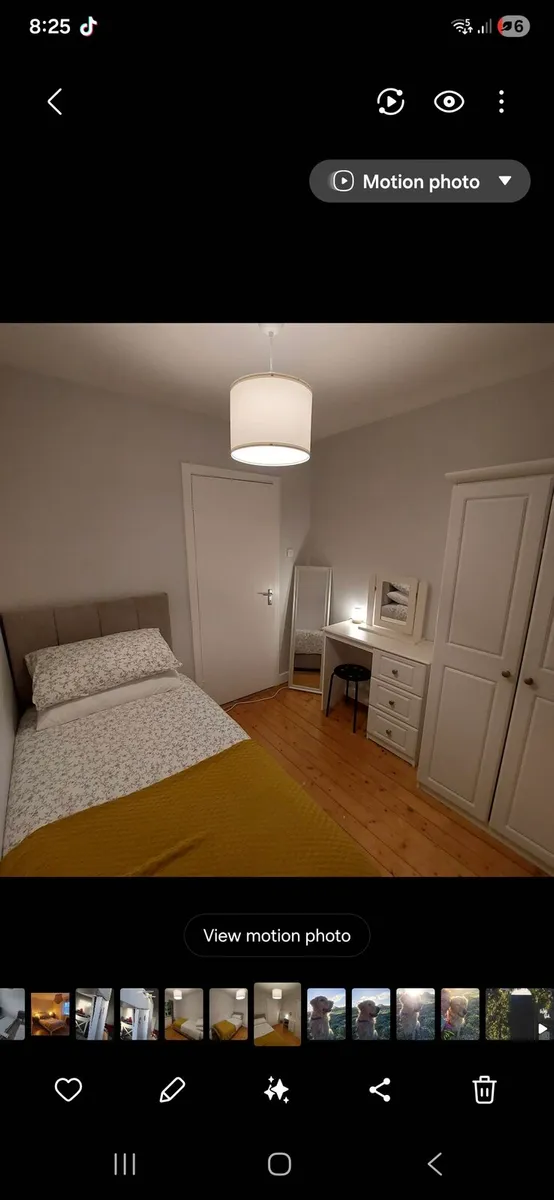 Single bed furniture - Image 1