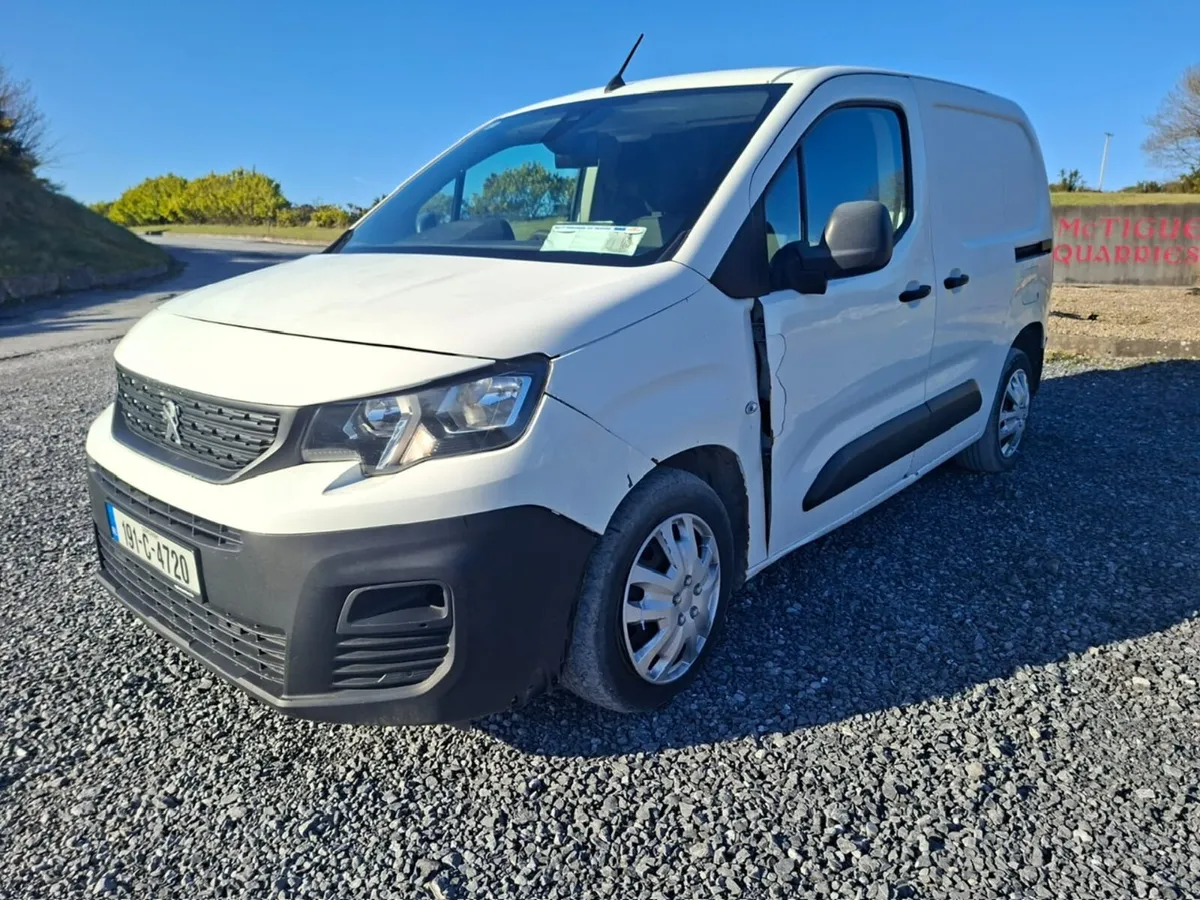 2019 Peugeot Partner - Image 3