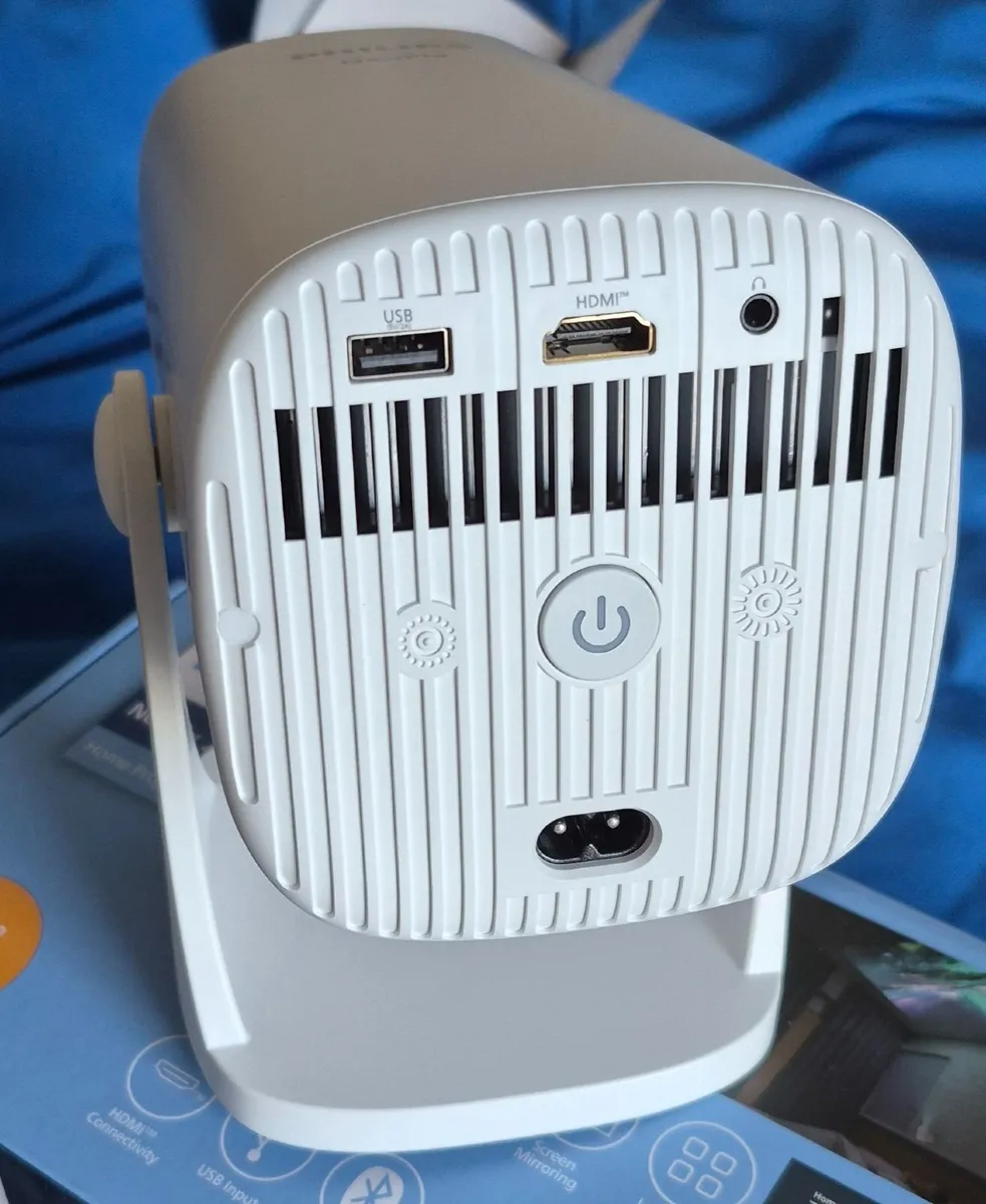 Philips Neopix 230 Smart Projector - Image 2