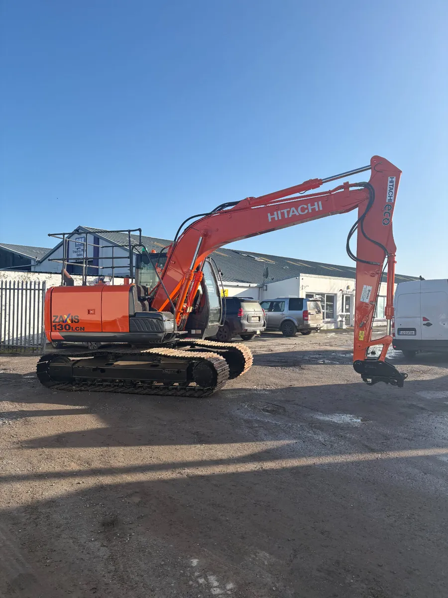 2014 Hitachi 130-5 - Image 1
