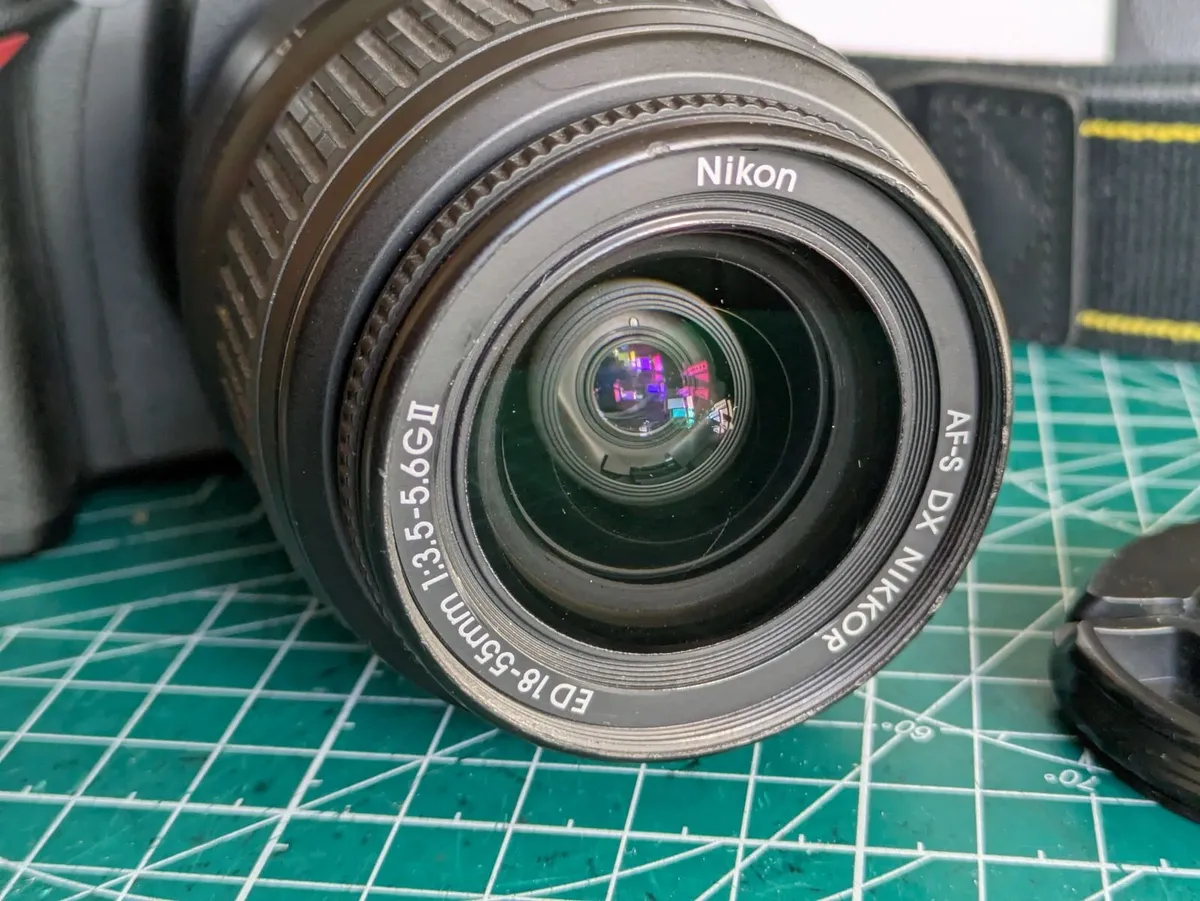 Nikon D40X 10MP CCD🌈 DSLR camera - Image 4