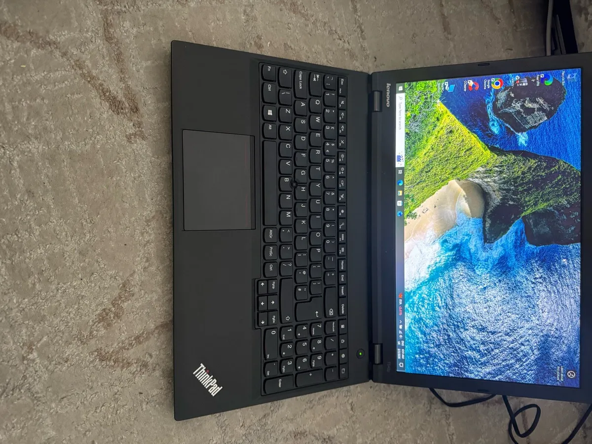 Lenovo i5 laptop - Image 3