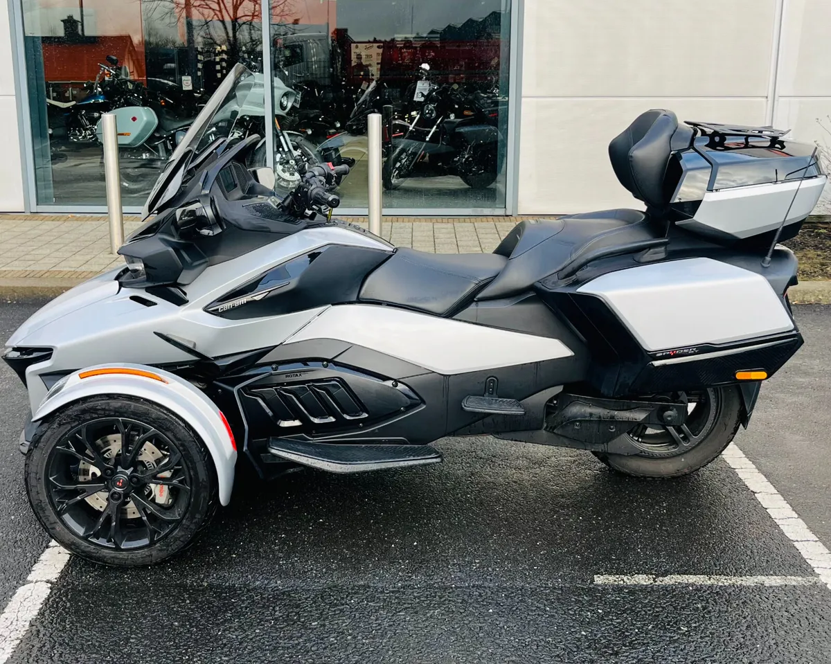 CAN AM RT SPYDER €433 per month - Image 4