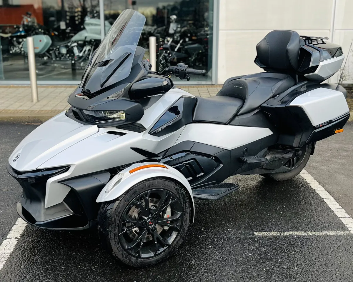 CAN AM RT SPYDER €433 per month - Image 3