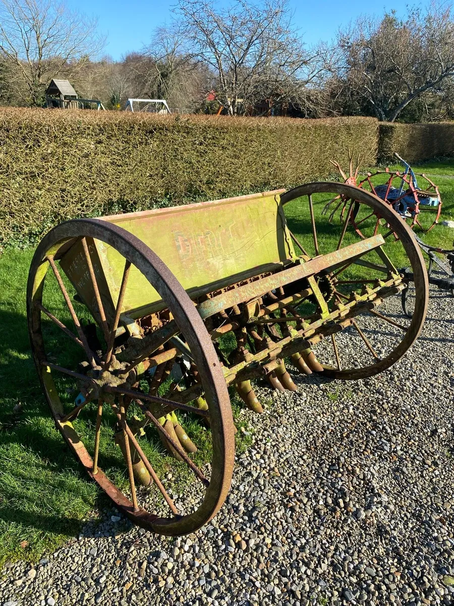Horse drawn machinery - Image 4