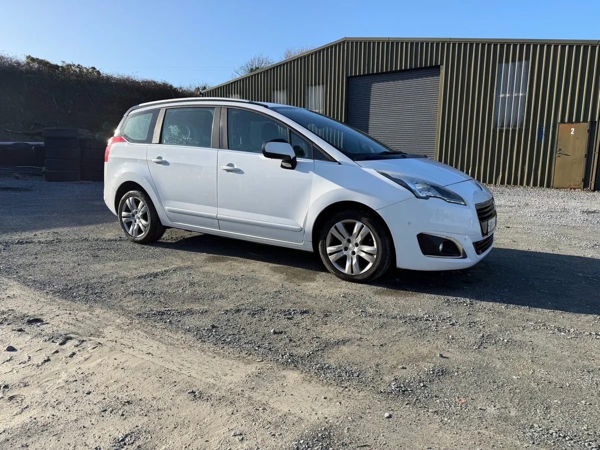2016 Peugeot 50081.6 diesel 7 seater - Image 1