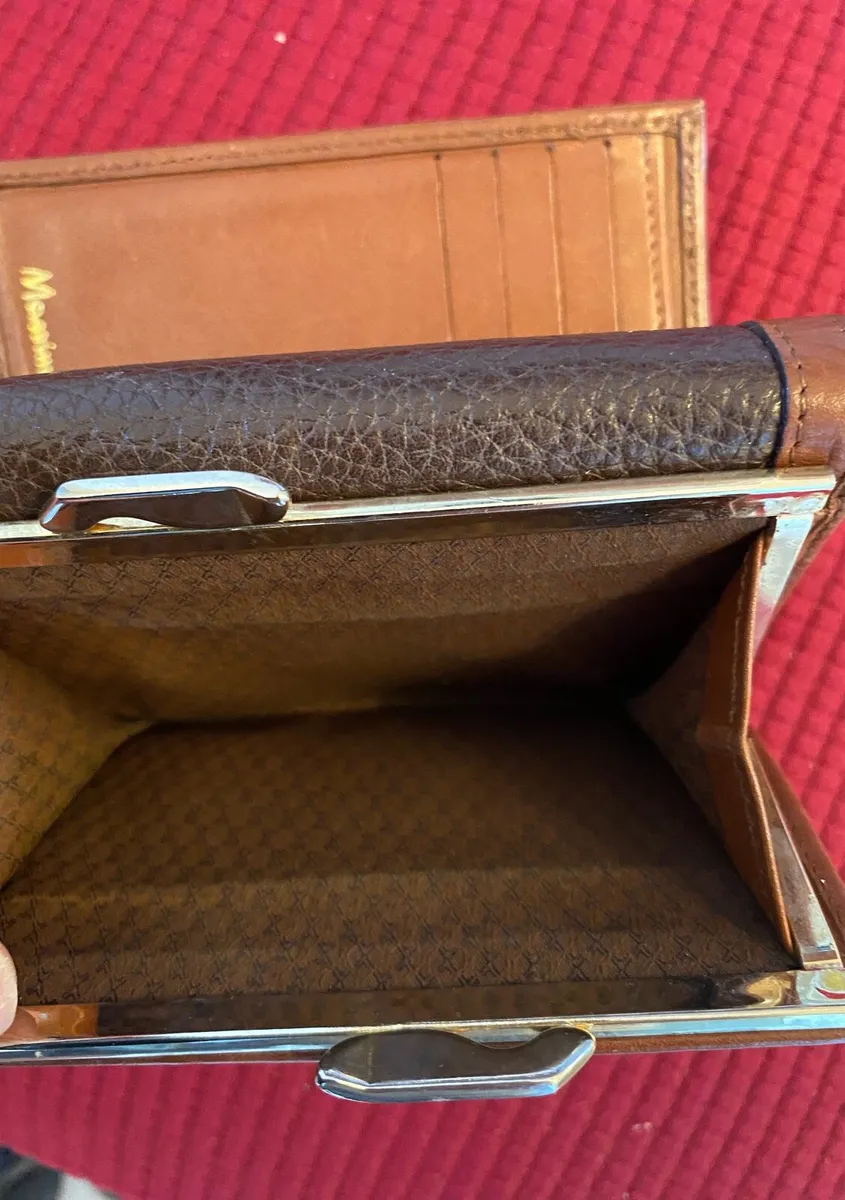 Massimo Dutti Leather Purse - Image 3