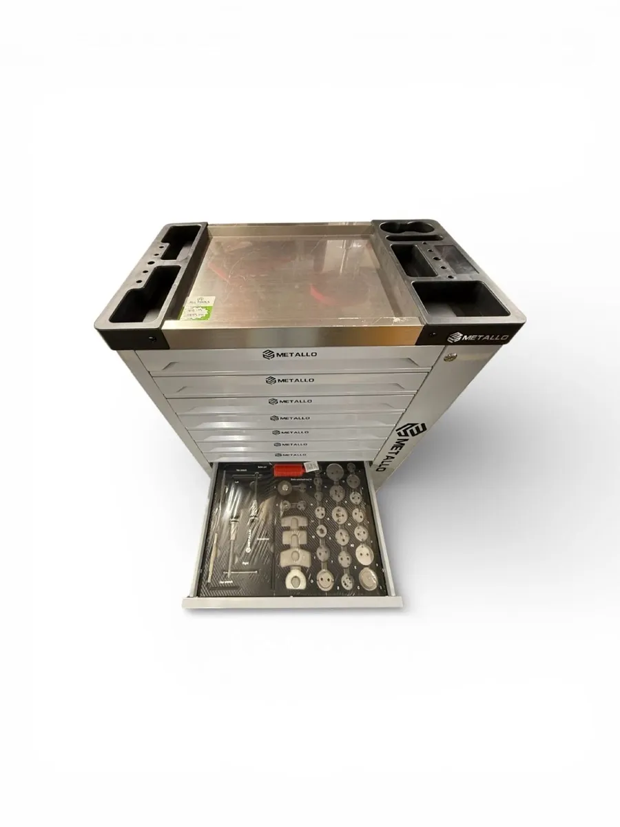 Metallo 10 Drawer Tool Chest With Tools - Image 4