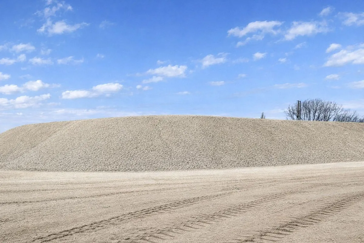 SUGAR FACTORY LIME - Image 1