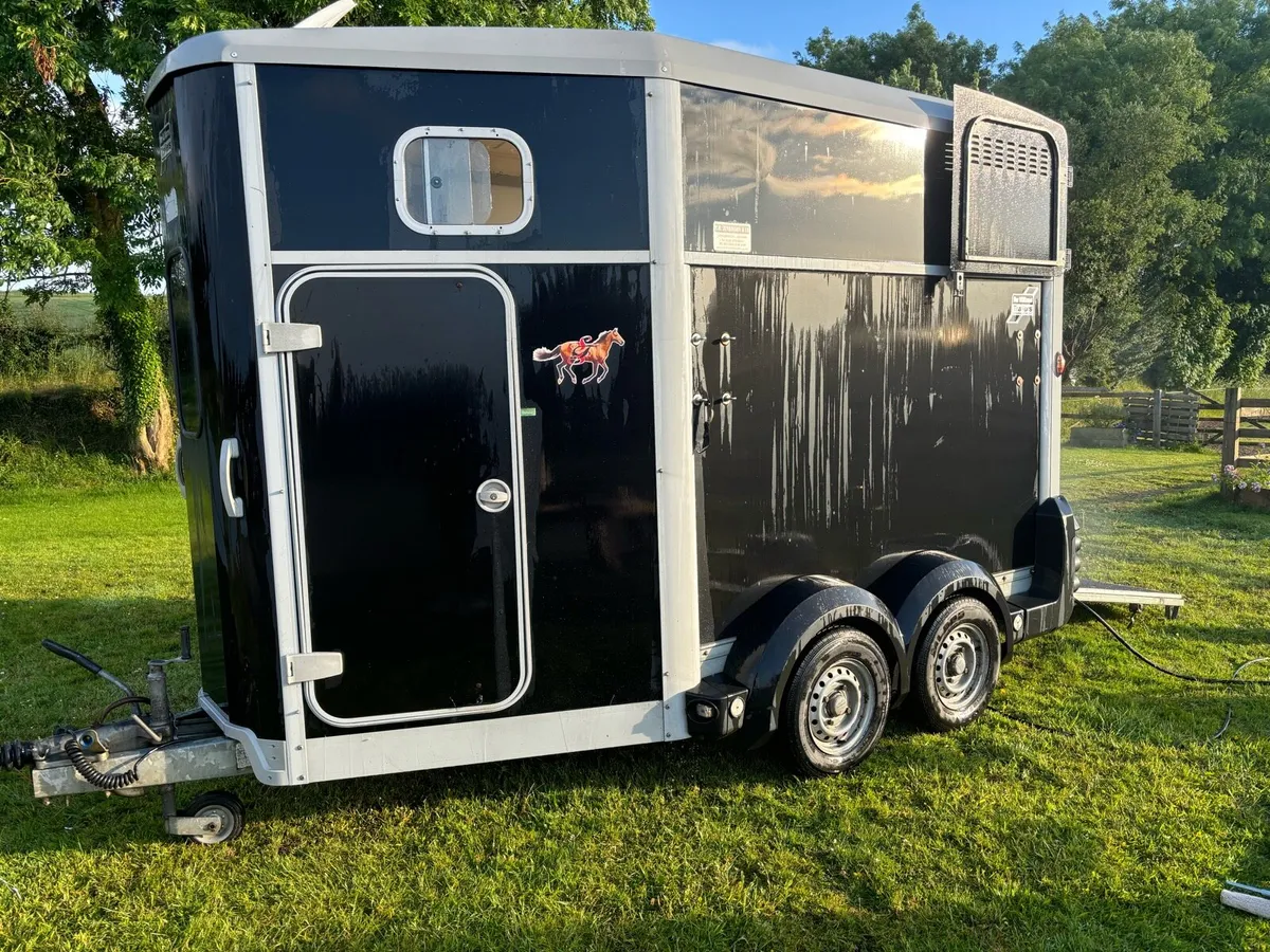 Horse box - Image 3