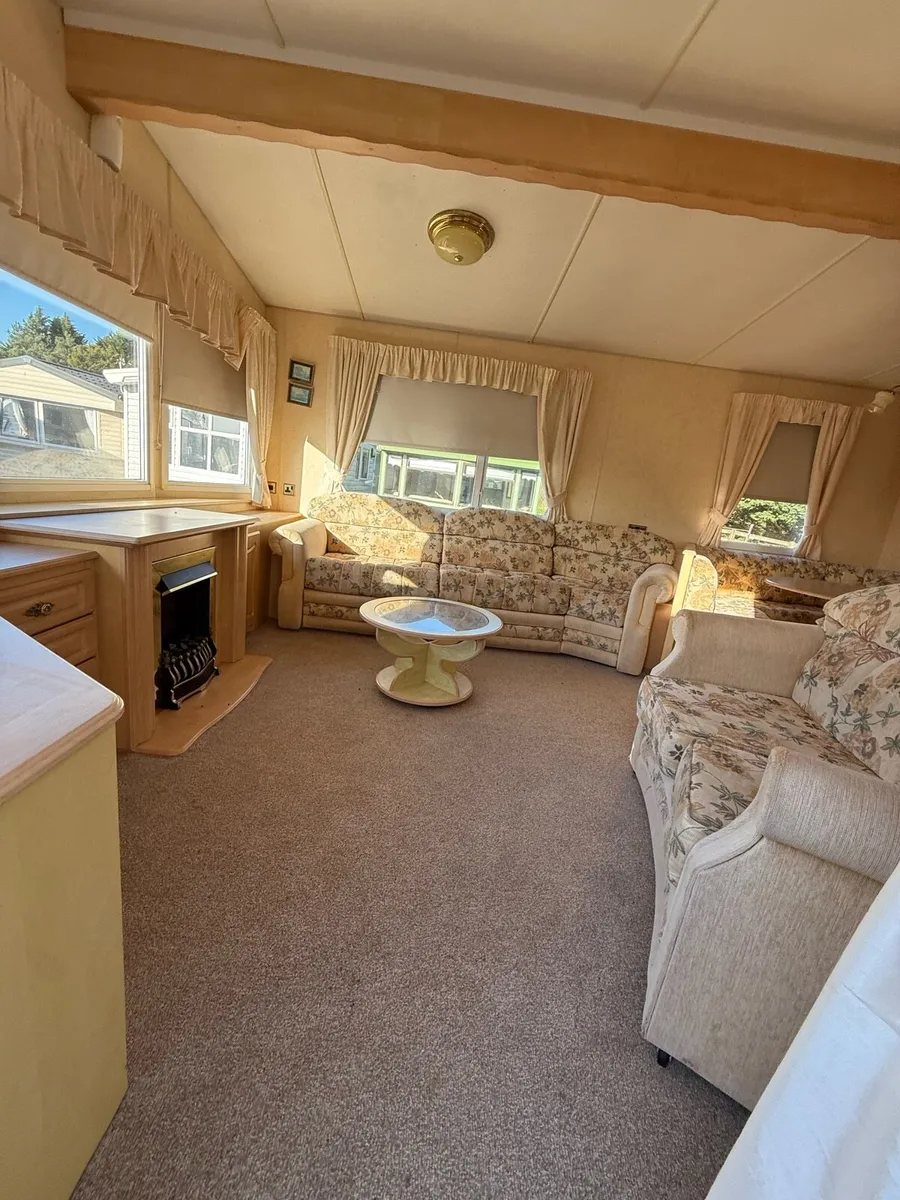 Devon 37-12 3 bed Full winter pack At TPS caravan - Image 4