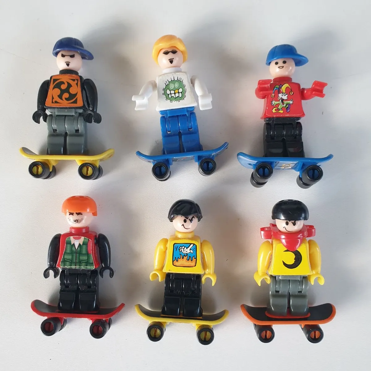 Lego minifigure bundle inc bikes skateboards - Image 4