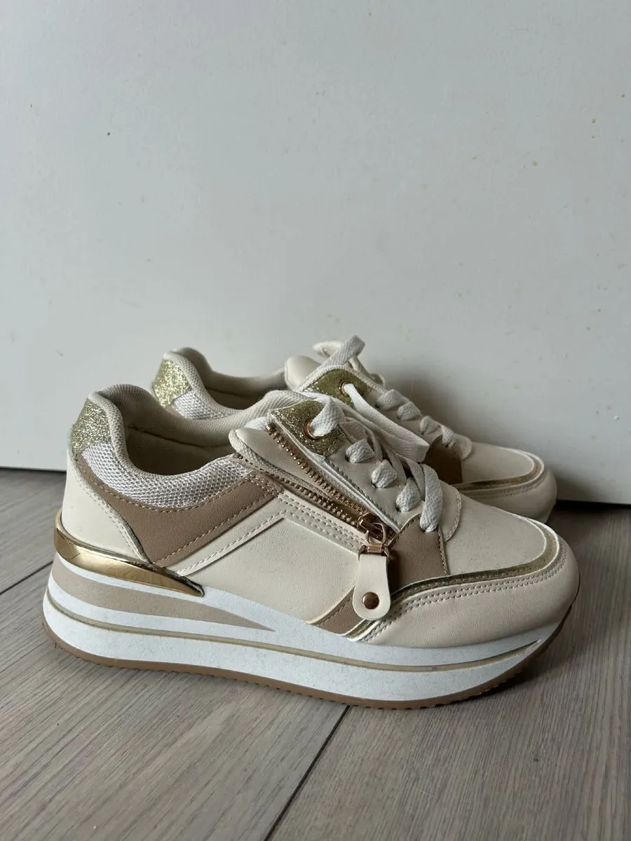 Scarf ladies and runner's - Image 1