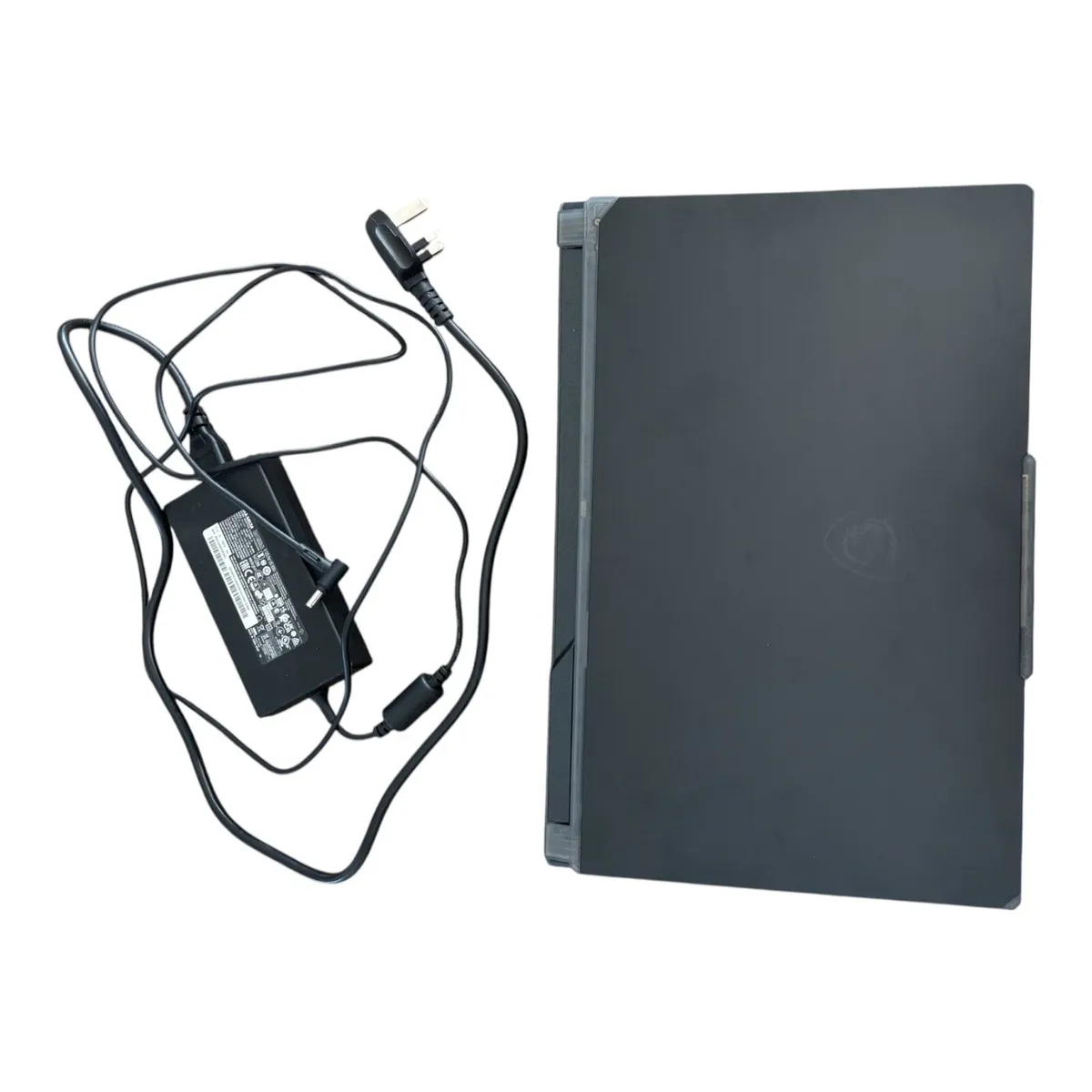 Cyborg 15 A13U gaming laptop - Image 1