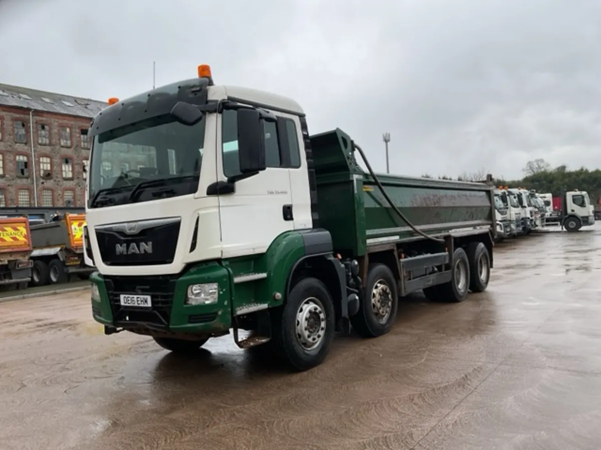 2016 MAN TGS35.400 8x4 Tipper - Image 3