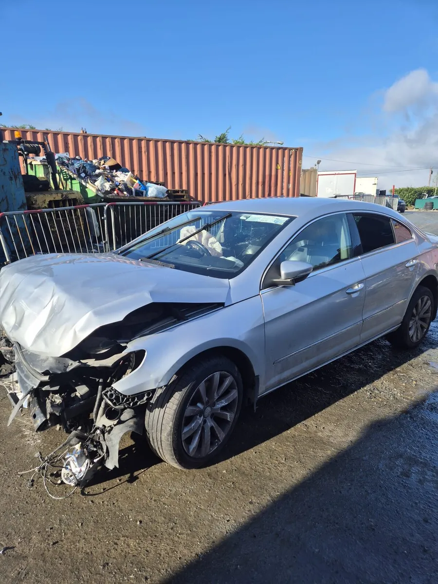 Volkswagen Passat cc - Breaking only - Image 3