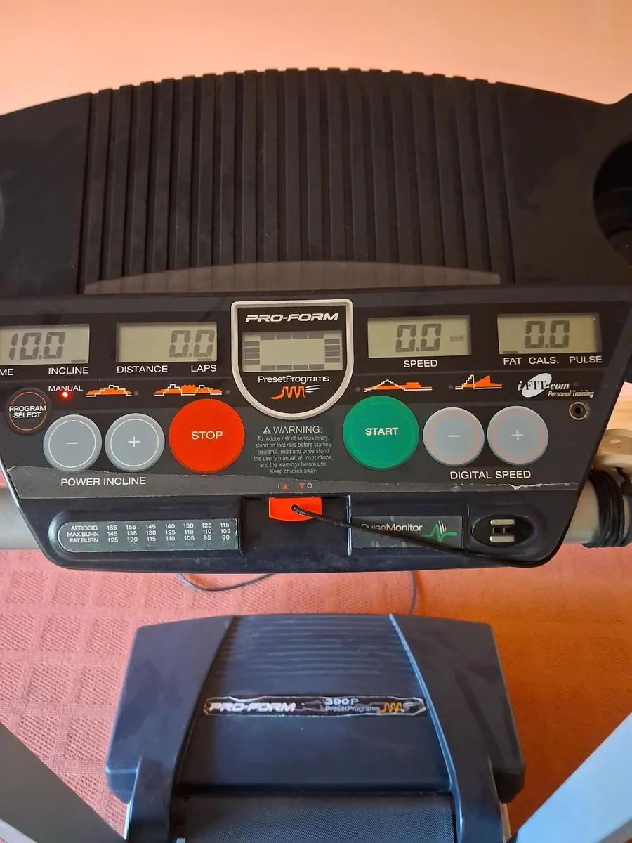 Treadmill Pro Form 390P - Image 1