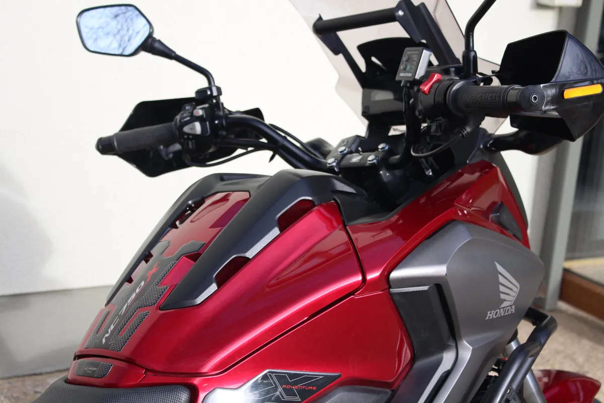 2019 Honda NC750 X with Panniers - Image 2