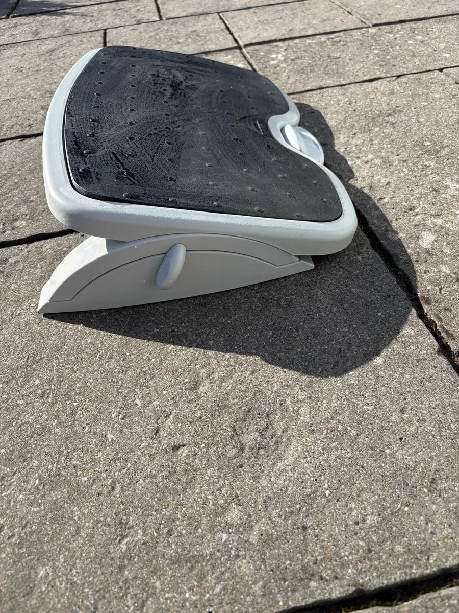 Kensington Foot Rest - Image 3