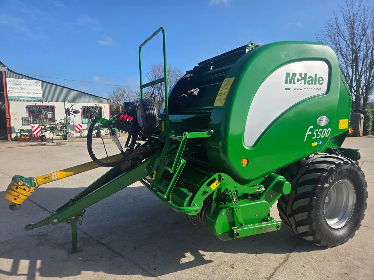 McHale F 5500 Baler - Image 3