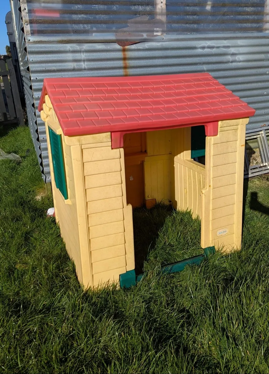 Little tikes playhouse