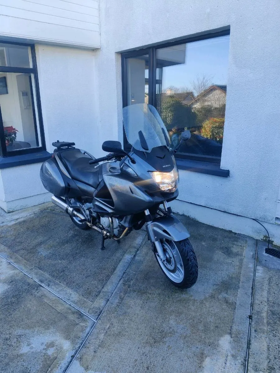 Motorcycle - Image 3