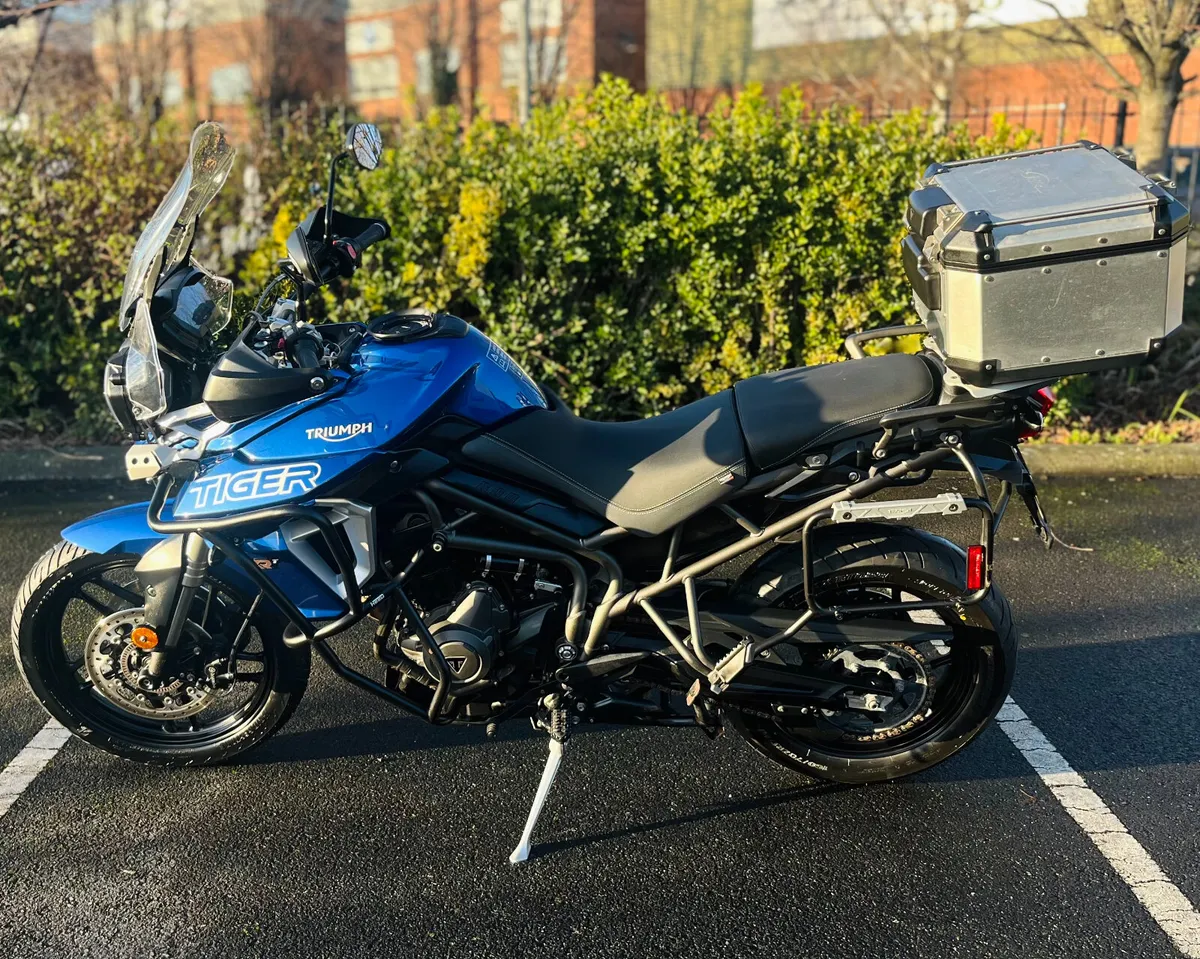 TRIUMPH TIGER 800 XRT €199 per month - Image 4